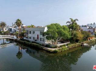 2300 Grand Canal, Venice, CA 90291