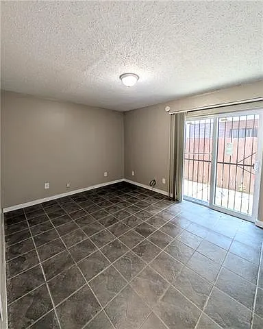 10921 Roger Dr #B — Photo 9