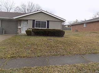 726 Red Deer Ln, Miamisburg, OH 45342