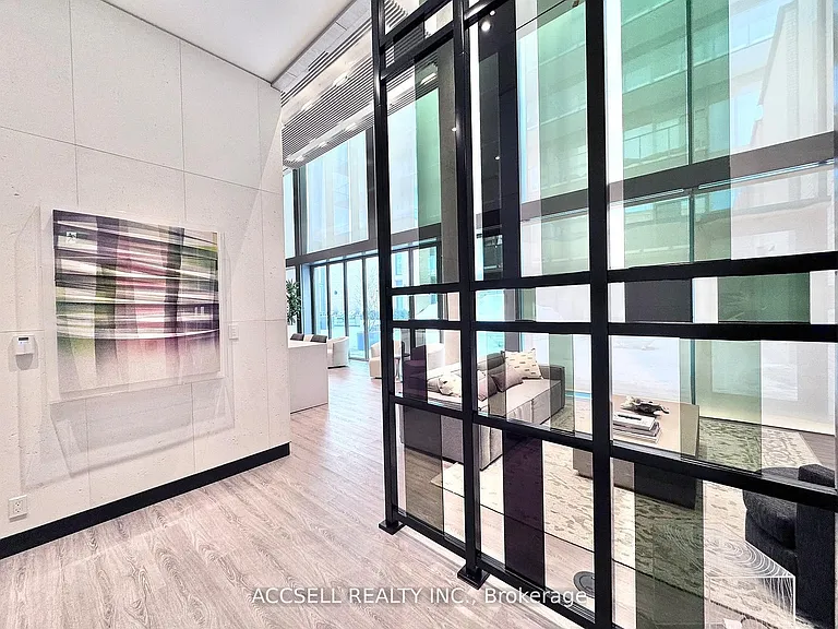 185 Millway Ave #W1505 — Photo 2
