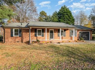 2655 Shieldale Dr, Winston Salem, NC 27107
