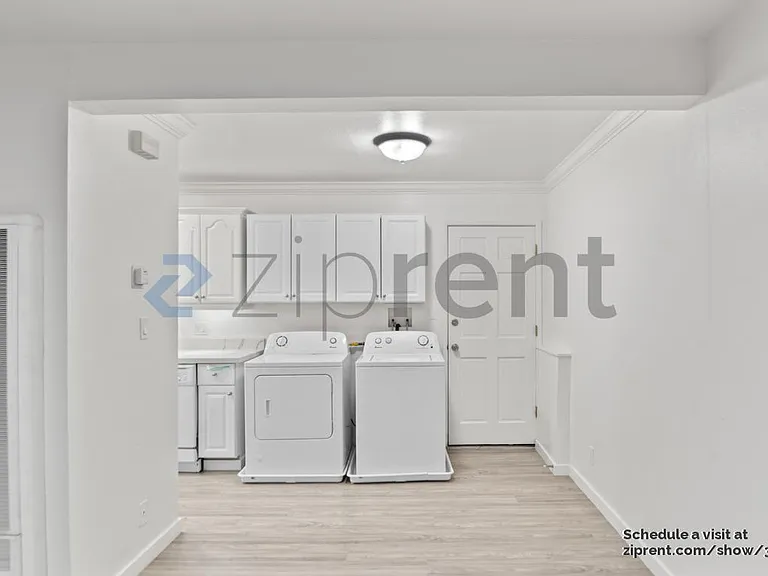 371 Somerset Rd #A — Photo 11