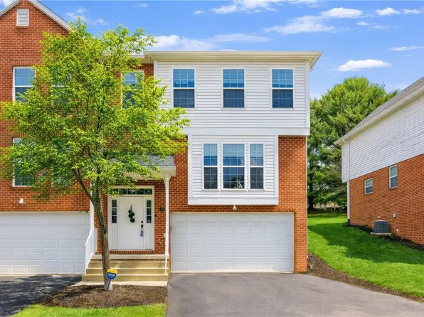 703 Lakeview Ct, Mars, PA 16046