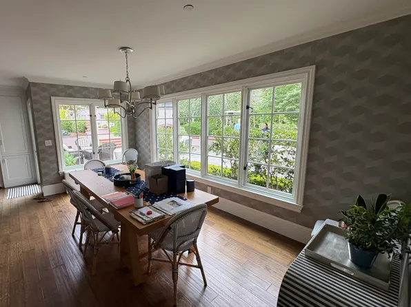414 Dorchester Rd, San Mateo, CA 94402