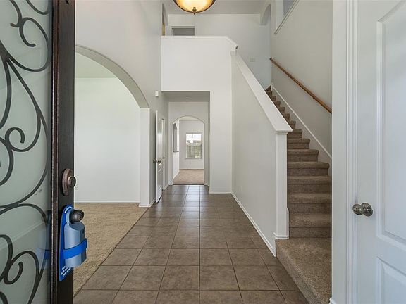 4th image of 2971 Silver Landing Lane