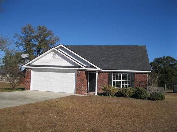 2nd image of 140 Auburn Cir