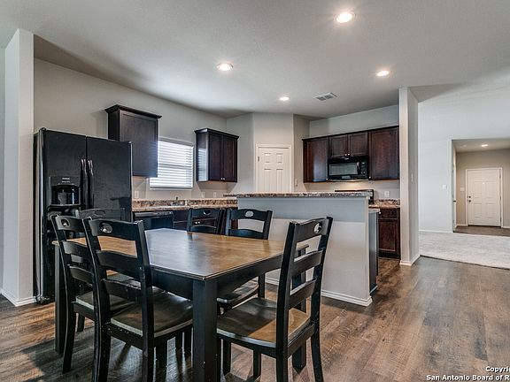 3rd image of 4506 Heathers Star St
