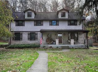 2706 Wassergass Rd, Hellertown, PA 18055