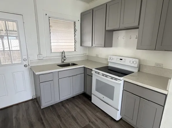 1768 Silva St, Honolulu, HI