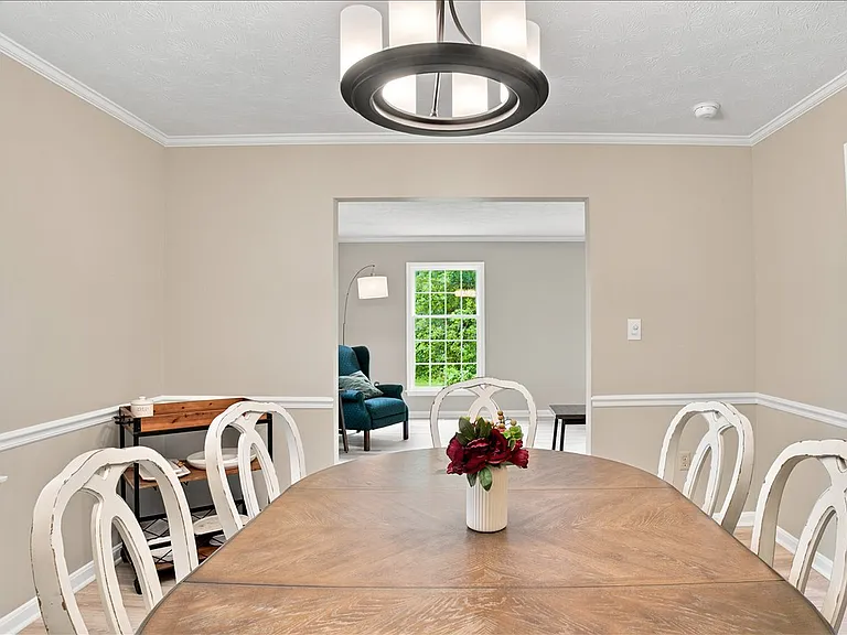 111 Launchris Dr — Photo 24