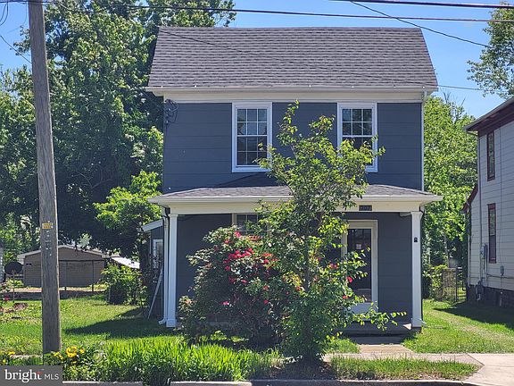 2nd image of 307 Maryland Ave