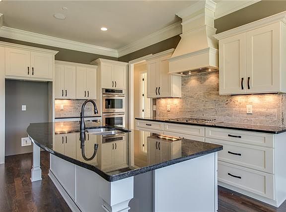 2nd image of 1603 Allred Court Site #1506-lot 1506