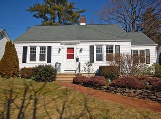 30 New York Ave, Flemington, NJ 08822