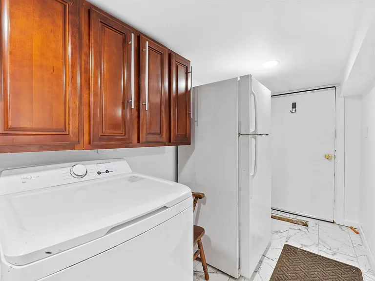 87 Clifton Pl — Photo 27