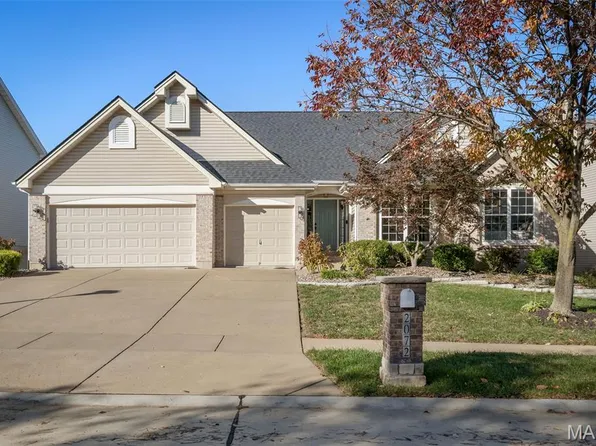 2072 Williamstown Dr, Saint Peters, MO 63376
