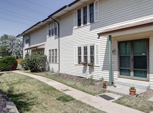 1913 S Oakland Way, Aurora, CO 80014