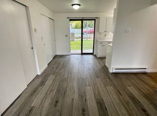 1 Bedroom, 1 Bath Ground Floor Apartment, Bellingham, WA 98229