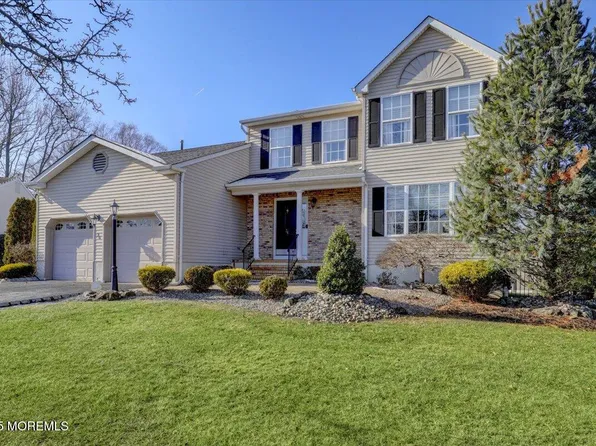 36 Hyer Court, Aberdeen, NJ 07747