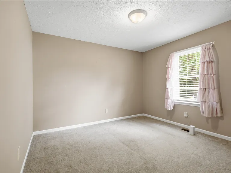 1343 Cason Trl — Photo 22
