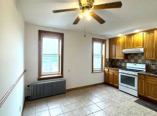 60-27 56th Rd #3, Maspeth, NY 11378