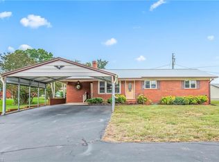 3445 Ayersville Rd, Mayodan, NC 27027