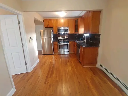 Rented by Argy Realty Inc | media 2