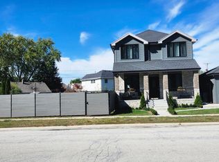 10030 Moody Ave, Oak Lawn, IL 60453