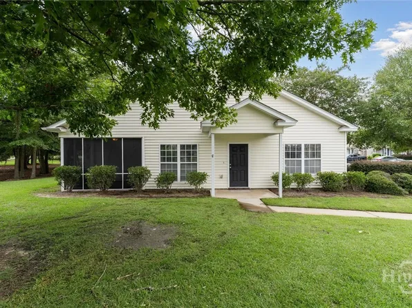 77 Stonelake Circle, Savannah, GA 31419