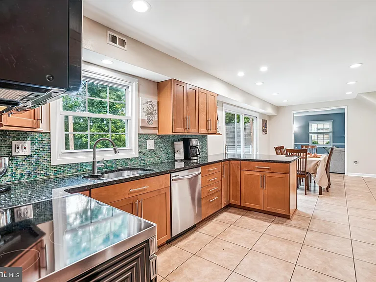 13000 Cheswood Ln — Photo 3