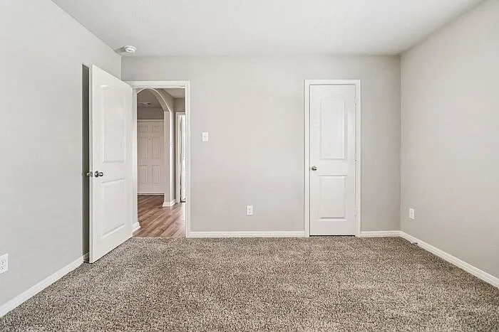 127 Crimson Cir — Photo 18