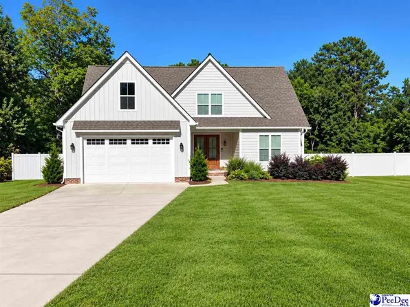 1141 Forest Dr, Hartsville, SC 29550