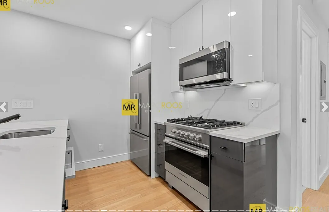 Building Photo - 535 Newbury St #1