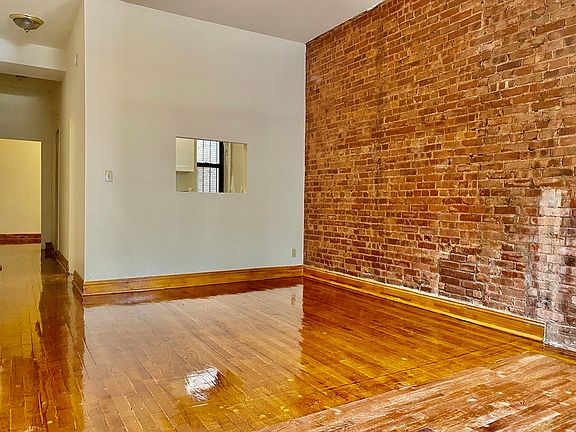 2nd image of 215 W 106th St #1EF