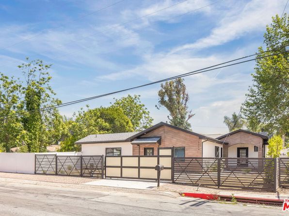 Property image for 19246 Hatteras St, Tarzana, CA 91356