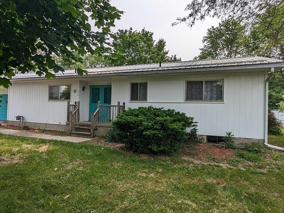 416 N Glassford St, Capac, MI 48014 MLS 50111773 Zillow