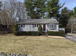 453 Cooper Rd, Northbridge, MA 01534