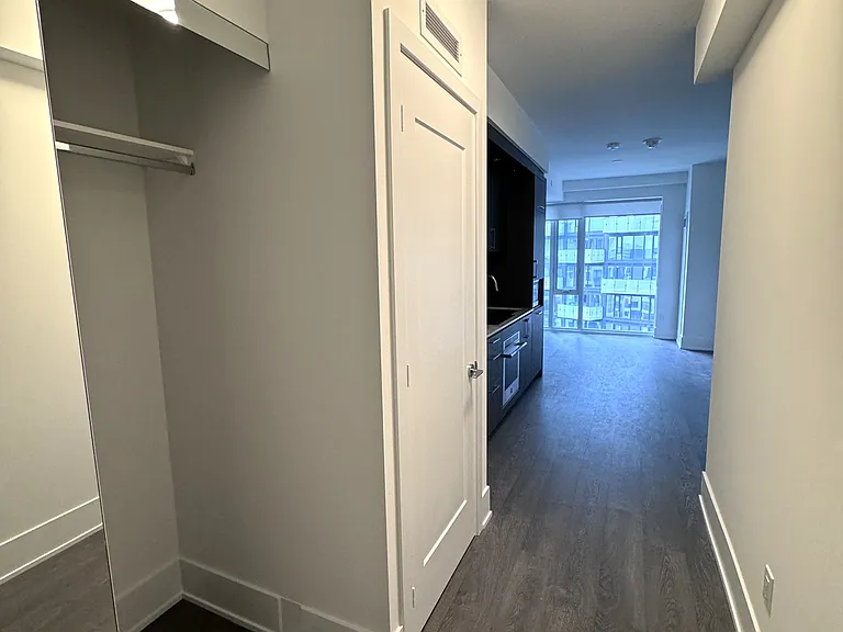 470 Front St W #1309 — Photo 2