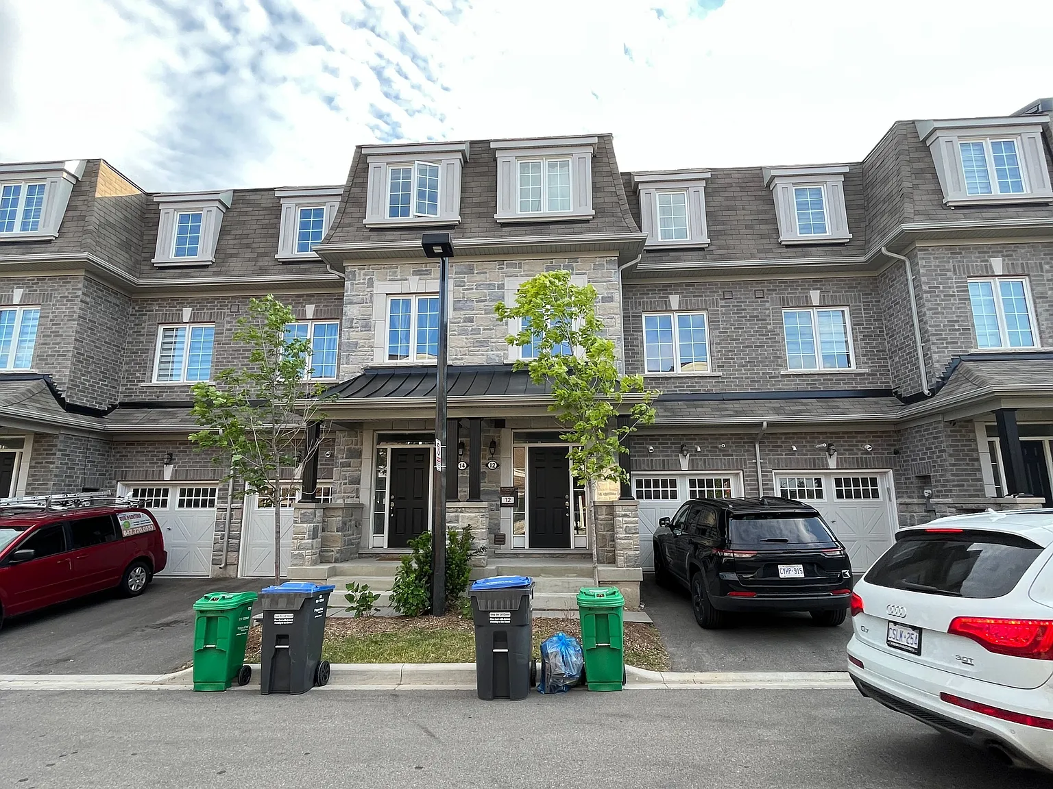4 bed, $3,180 — Photo 2