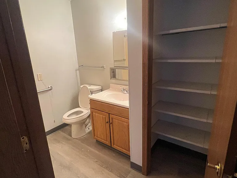 Ottawa Retirement Village — Photo 12