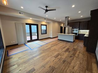 512 Division St S CONDO 1, Northfield, MN 55057