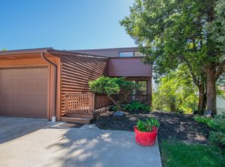 1210 Autumn Ridge Dr, Holts Summit, MO 65043
