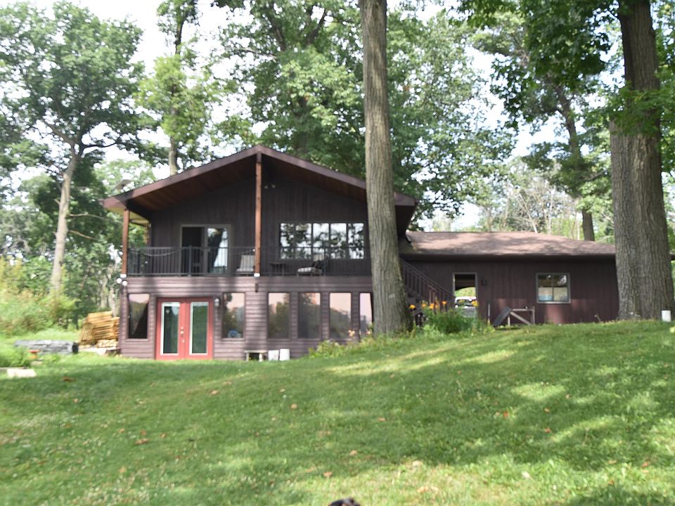 1st image of W793 Oak Shore Dr