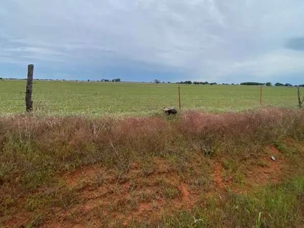 1 E 1160th Rd #7, Elk City, OK 73644