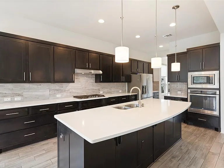 12905 Padua Dr — Photo 7