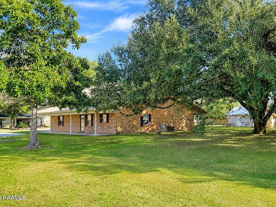1st image of 283 Marigold Dr