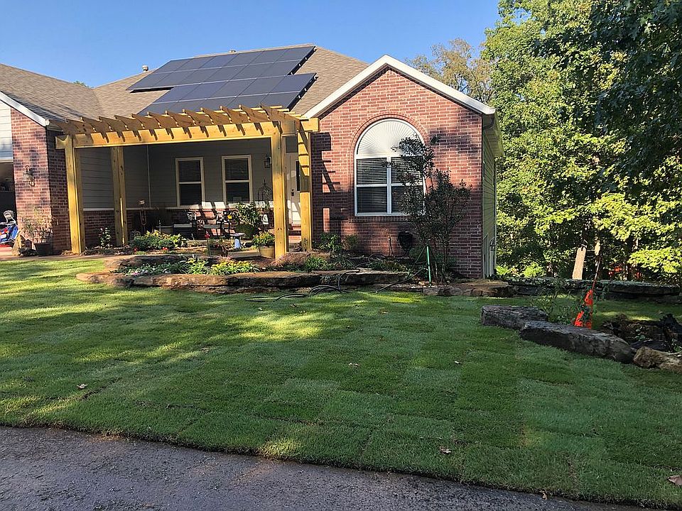 1st image of 23 Grantham Dr