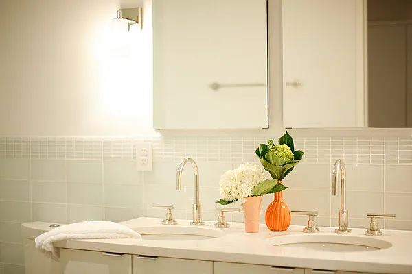 Sold by 219 St. Johns Place, LLC | media 12