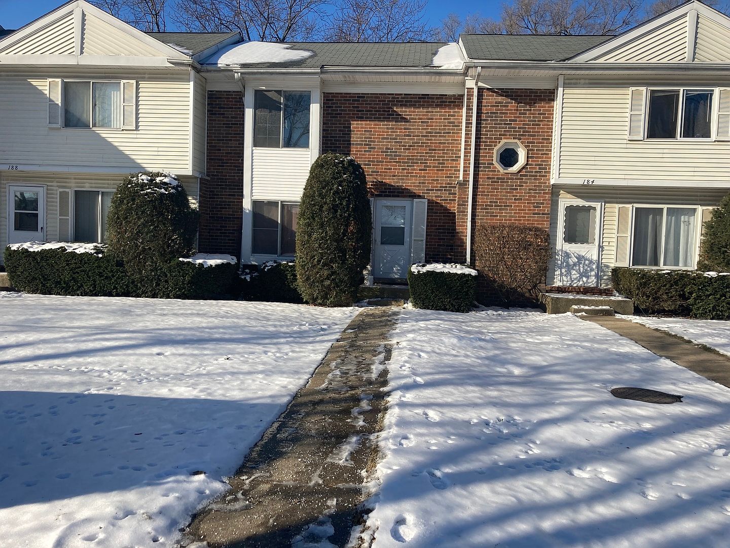 186 Beaconridge Dr, Bolingbrook, IL 60440 Zillow