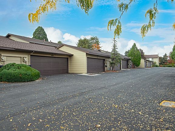 2nd image of 1407 Foster Dr