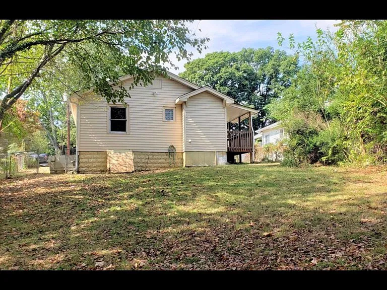 1808 Fay St — Photo 2